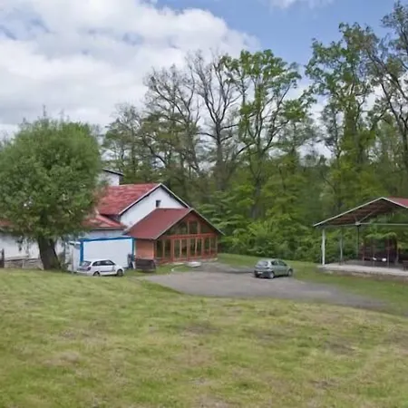 Na Kocande 酒店 2*