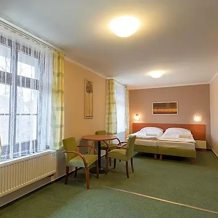 Hotel Na Kocande 2*