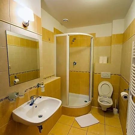 Hotel Na Kocande 2*